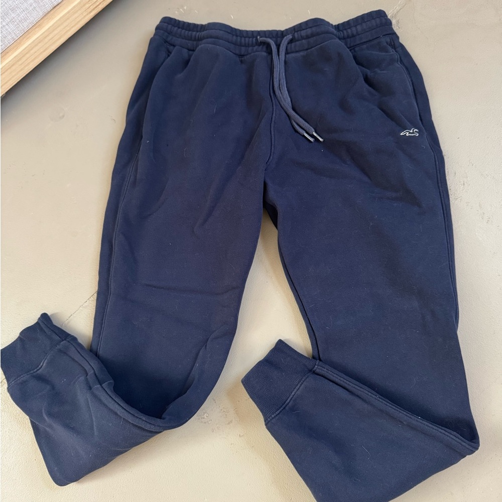 Hollister must have sweatpants men’s large